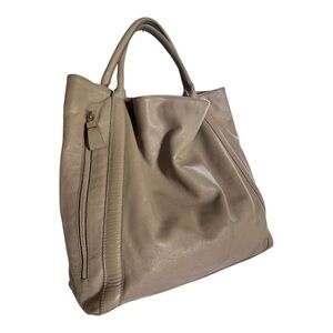 See by Chloé Harriet hobo tote bag in Taupe